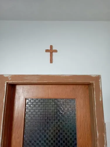 Kassis Kreuz Gewellt Olivenholz Wandkreuz Geburt