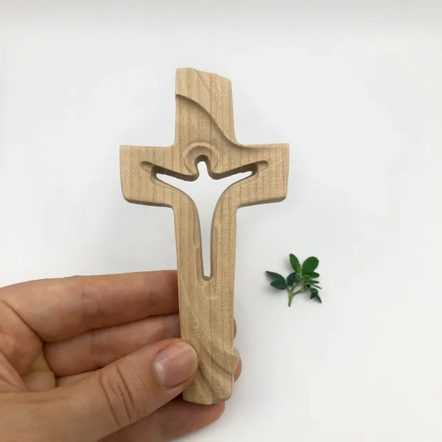 Scheichelbauer Friedenskreuz Wandkreuz Kirschholz